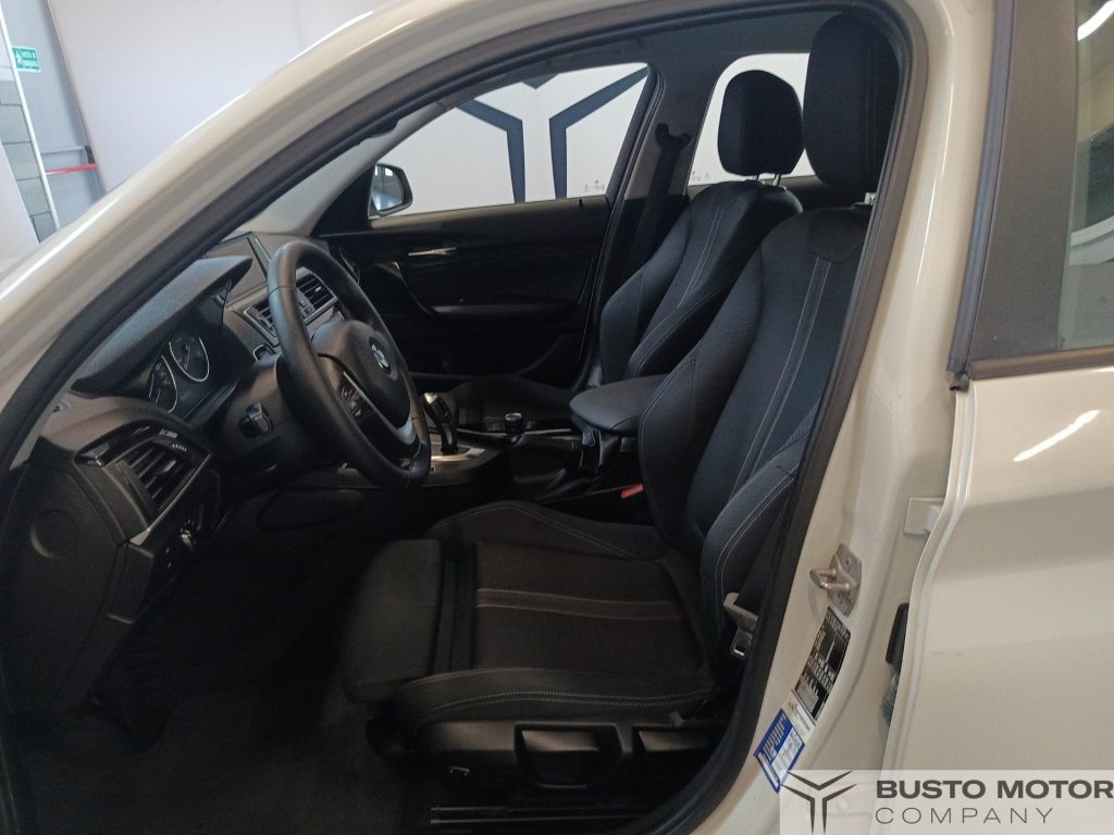 BMW 116 116d Sport 5p auto - 8