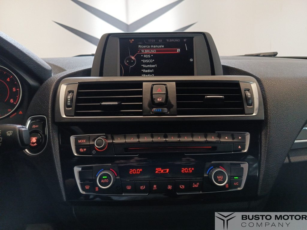 BMW 116 116d Sport 5p auto - 13