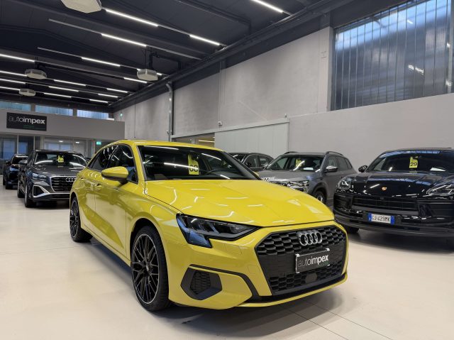 AUDI A3 Argento pastello