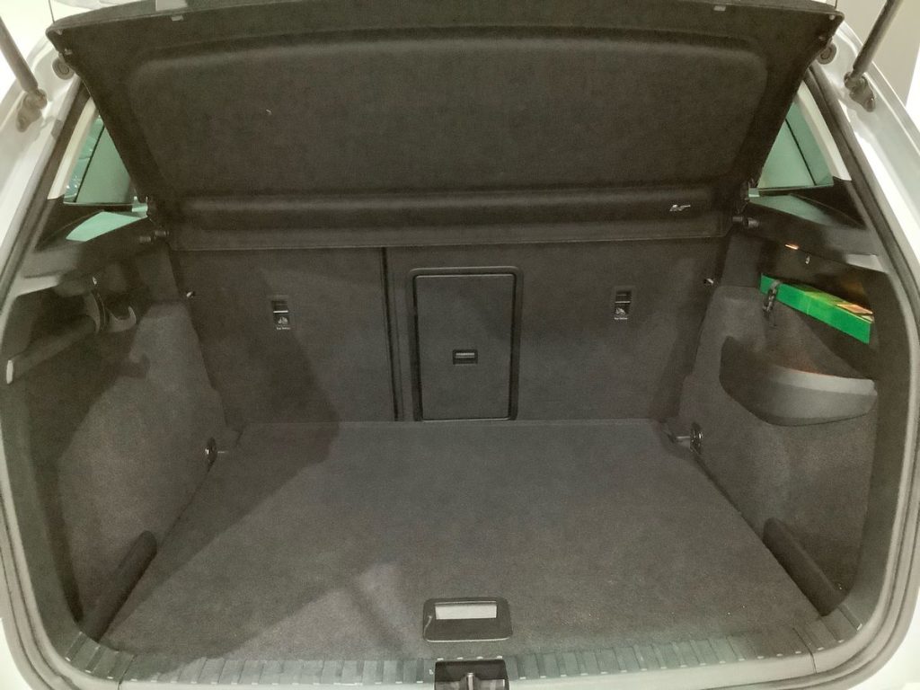 SKODA Karoq 1.5 TSI ACT Executive - 12