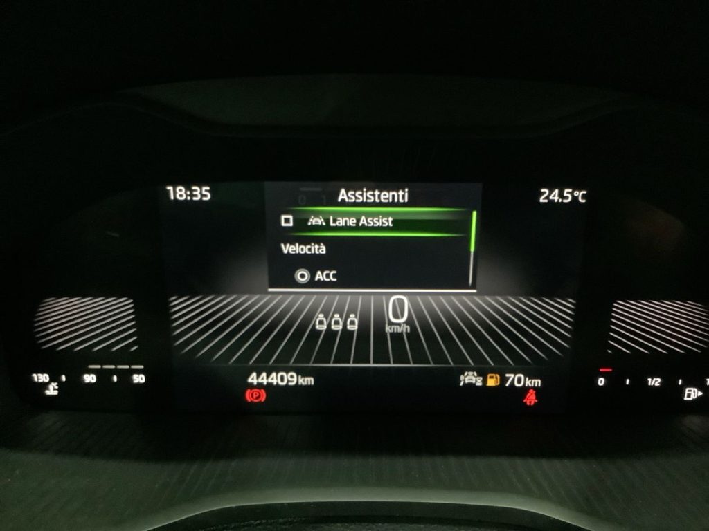 SKODA Karoq 1.5 TSI ACT Executive - 15