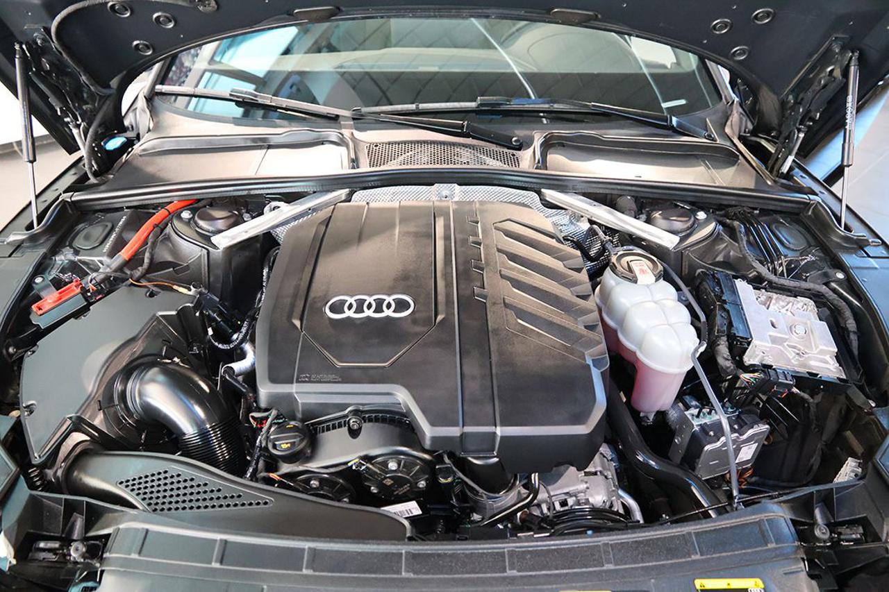 AUDI A5 45 TFSI Quattro S-Tronic S-Line - 11