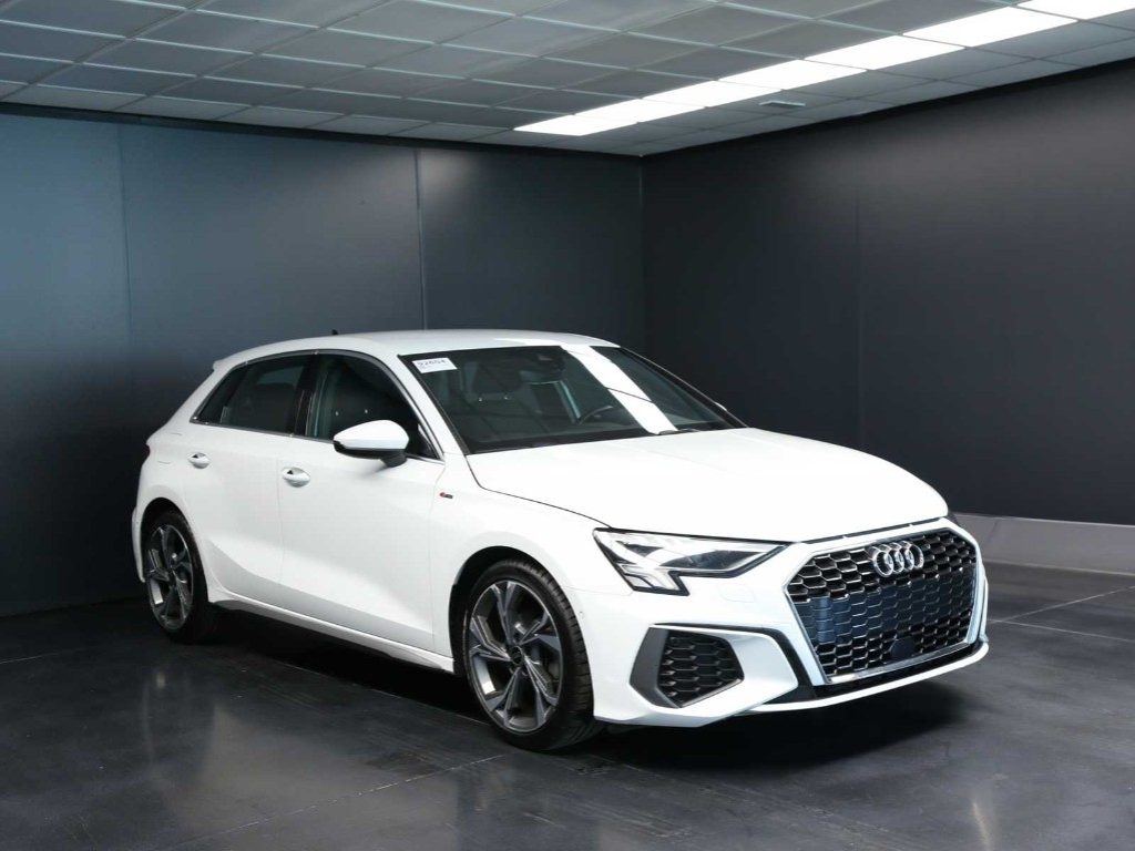 AUDI A3 SPB 30 TDI S tronic S line edition - 2
