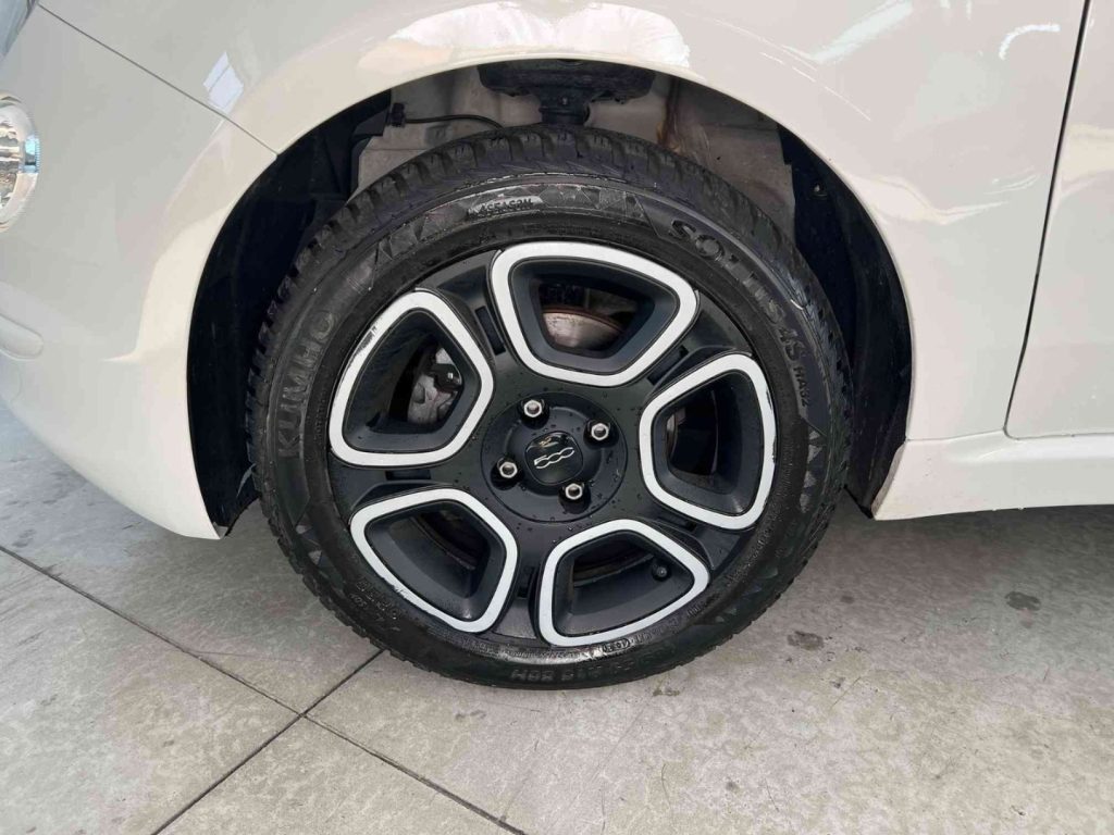 FIAT 500 1.0 Hybrid CLUB - 3
