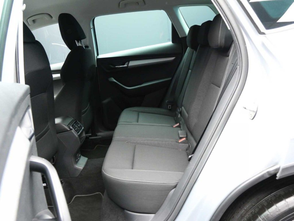 SKODA Karoq 2.0 TDI EVO SCR 115 CV DSG Executive - 5