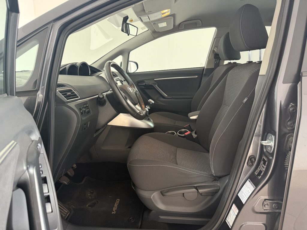 TOYOTA Verso 1.6 Style - 20