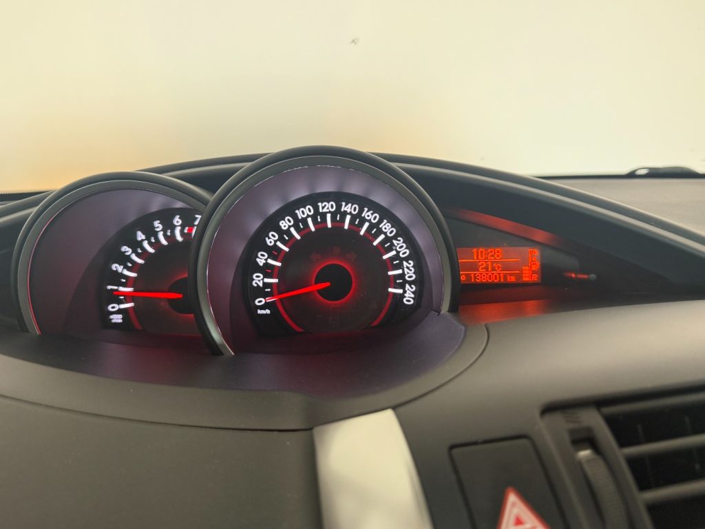 TOYOTA Verso 1.6 Style - 13