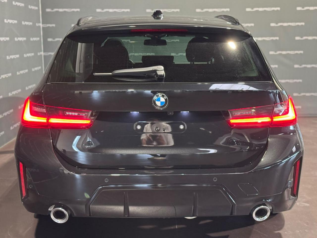 BMW 320 d 48V xDrive Touring Msport Tetto apribile - 4