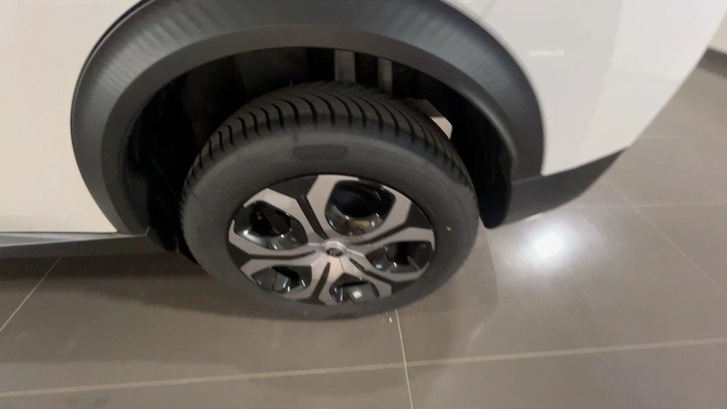 CITROEN C3 Aircross PureTech Turbo 100 CV Plus - 17