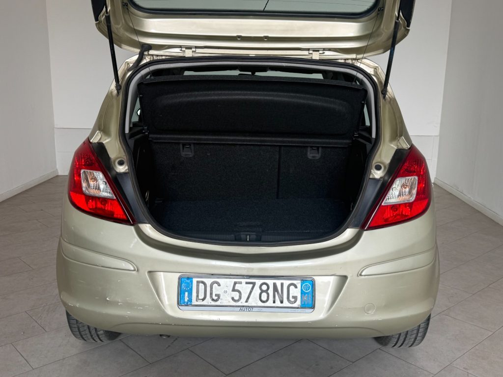OPEL Corsa 1.2 5 porte Easytronic Cosmo - 8