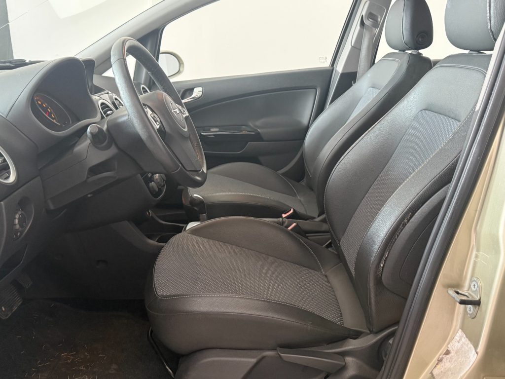 OPEL Corsa 1.2 5 porte Easytronic Cosmo - 20
