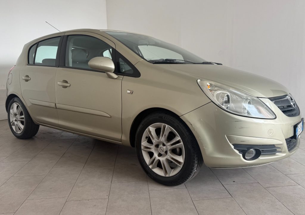 OPEL Corsa 1.2 5 porte Easytronic Cosmo - 2