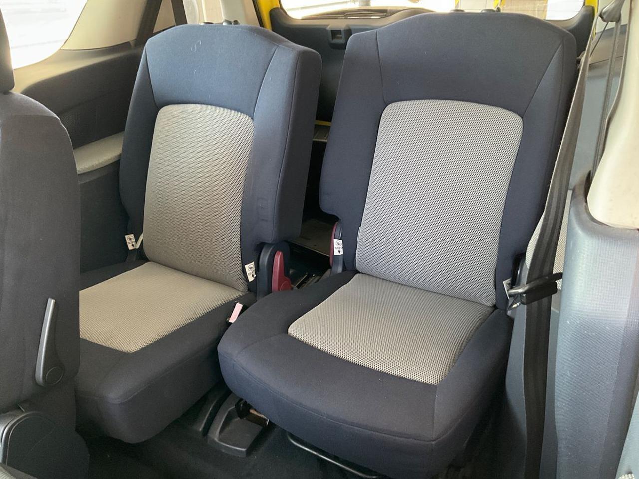 PEUGEOT 1007 1.4 CAMBIO AUTOMATICO - 8