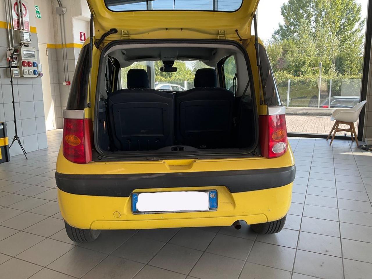 PEUGEOT 1007 1.4 CAMBIO AUTOMATICO - 9