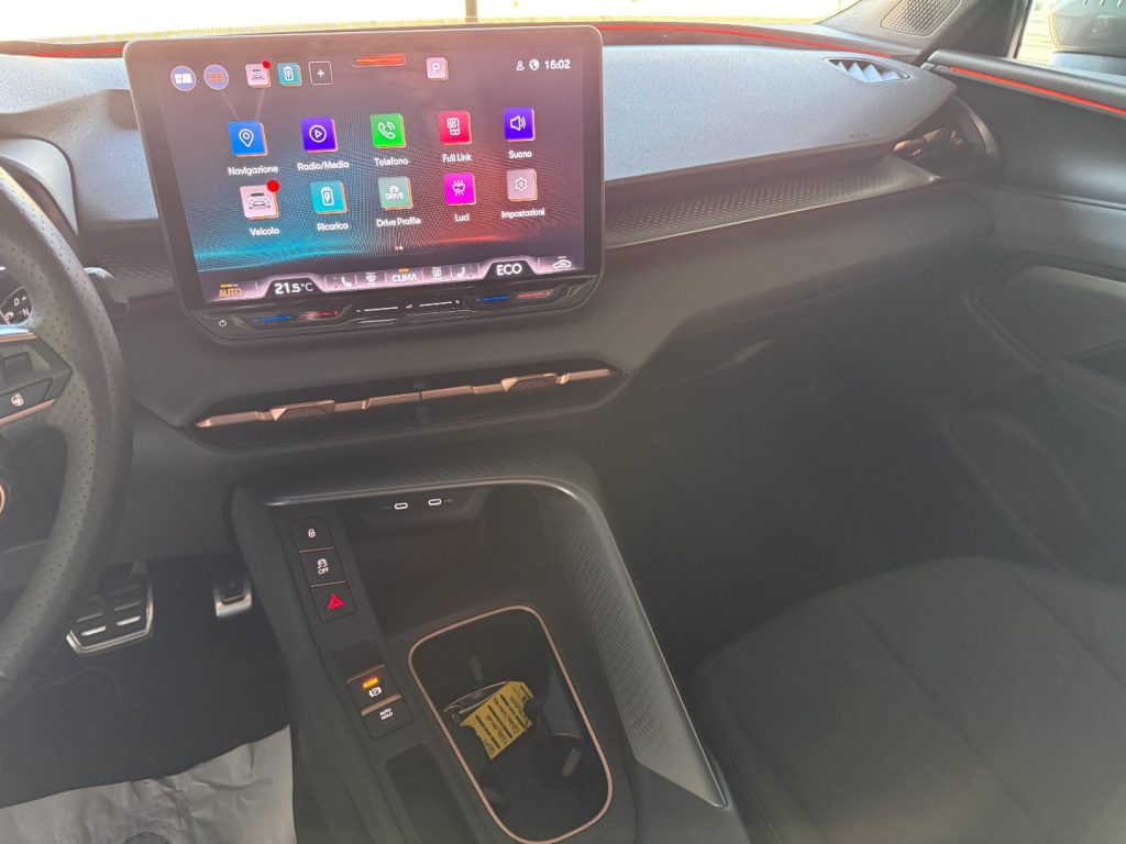 CUPRA Terramar 1.5 e-Hybrid DSG Sennheiser 360° Pano 20 Navi - 8