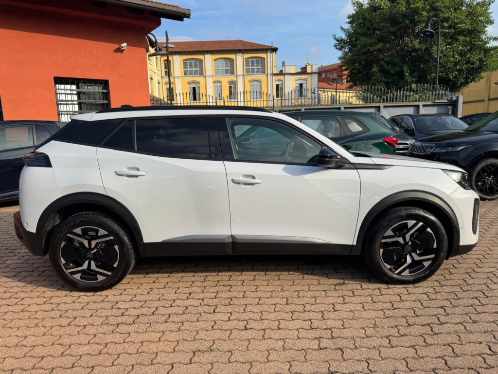 PEUGEOT 2008 PureTech 130 S&S EAT8 Allure - 3