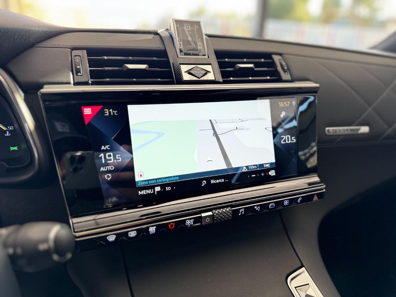 DS AUTOMOBILES DS 7 Crossback BlueHDi 130cv Rivoli (Pelle/FullLED/Retro/APP) - 32