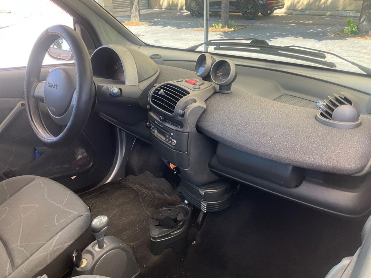 SMART ForTwo 800 coupé passion cdi - 10