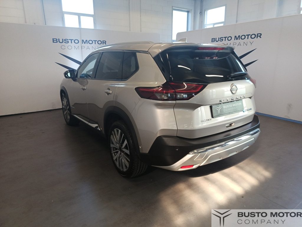 NISSAN X-Trail X-Trail 1.5 e-power Tekna Executive Pack e-4orce 4 - 6