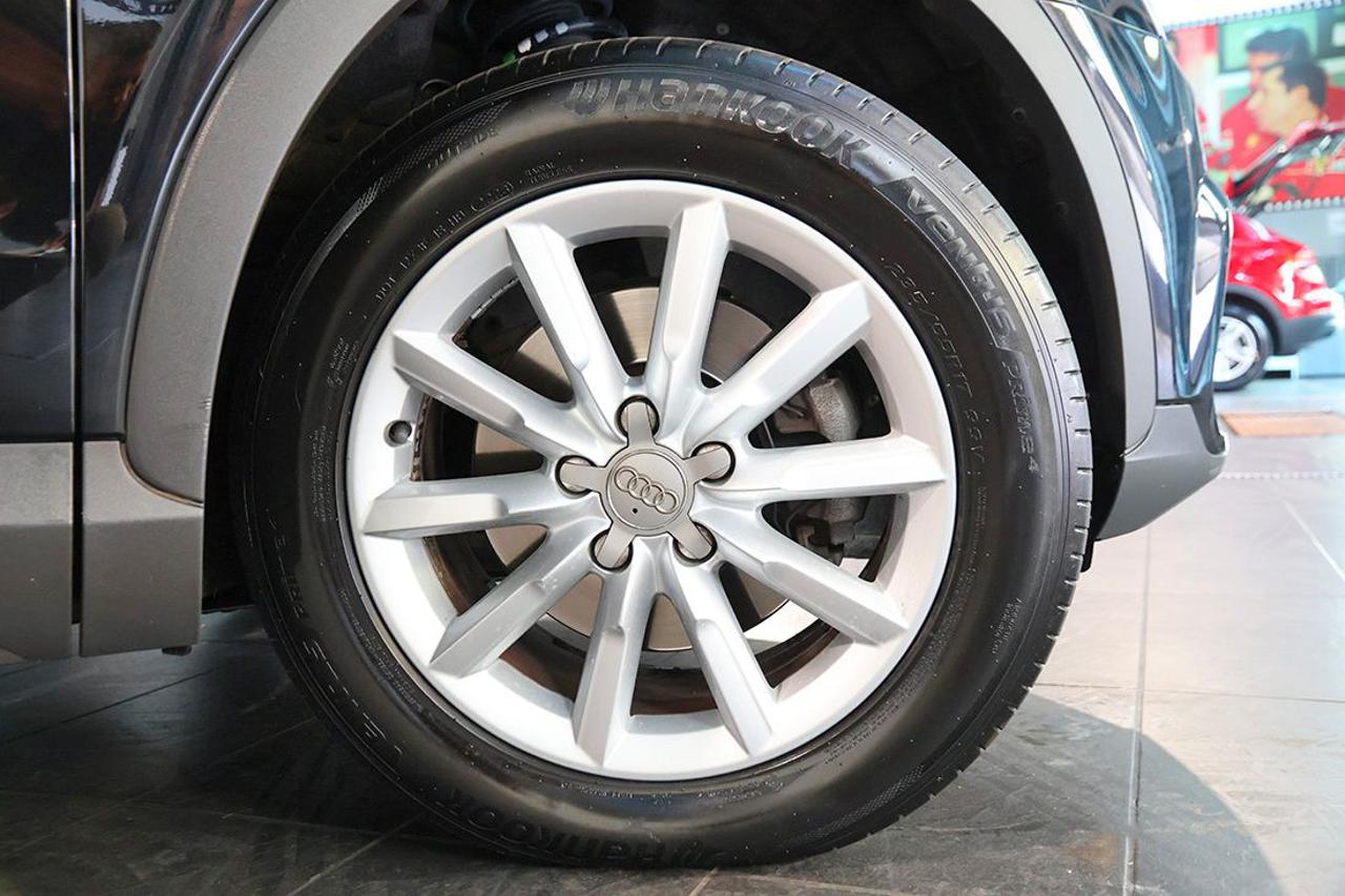 AUDI Q3 2.0 TDI 150cv S-Tronic Business - 6