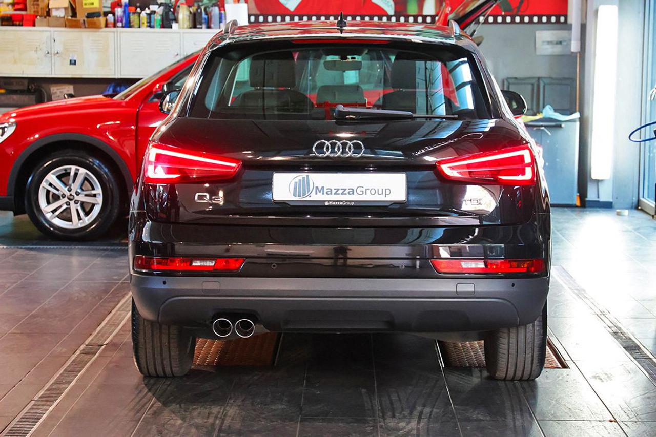 AUDI Q3 2.0 TDI 150cv S-Tronic Business - 4