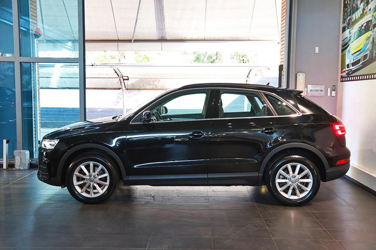 AUDI Q3 2.0 TDI 150cv S-Tronic Business - 3