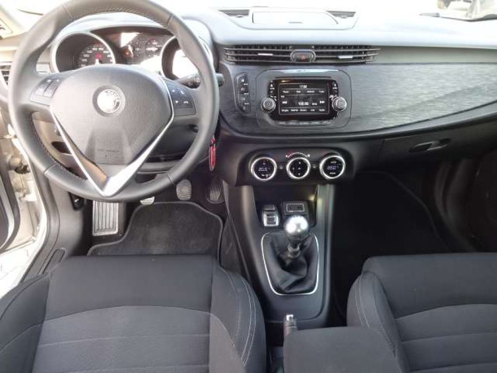 ALFA ROMEO Giulietta III  1.4 t. Super 120cv - 8