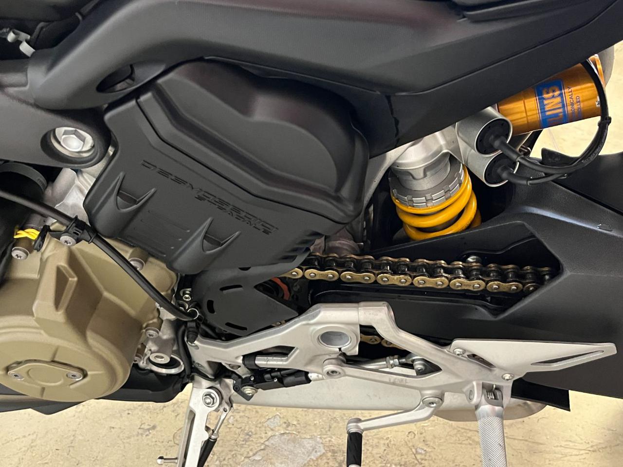 DUCATI Streetfighter V4 S GREY - 9