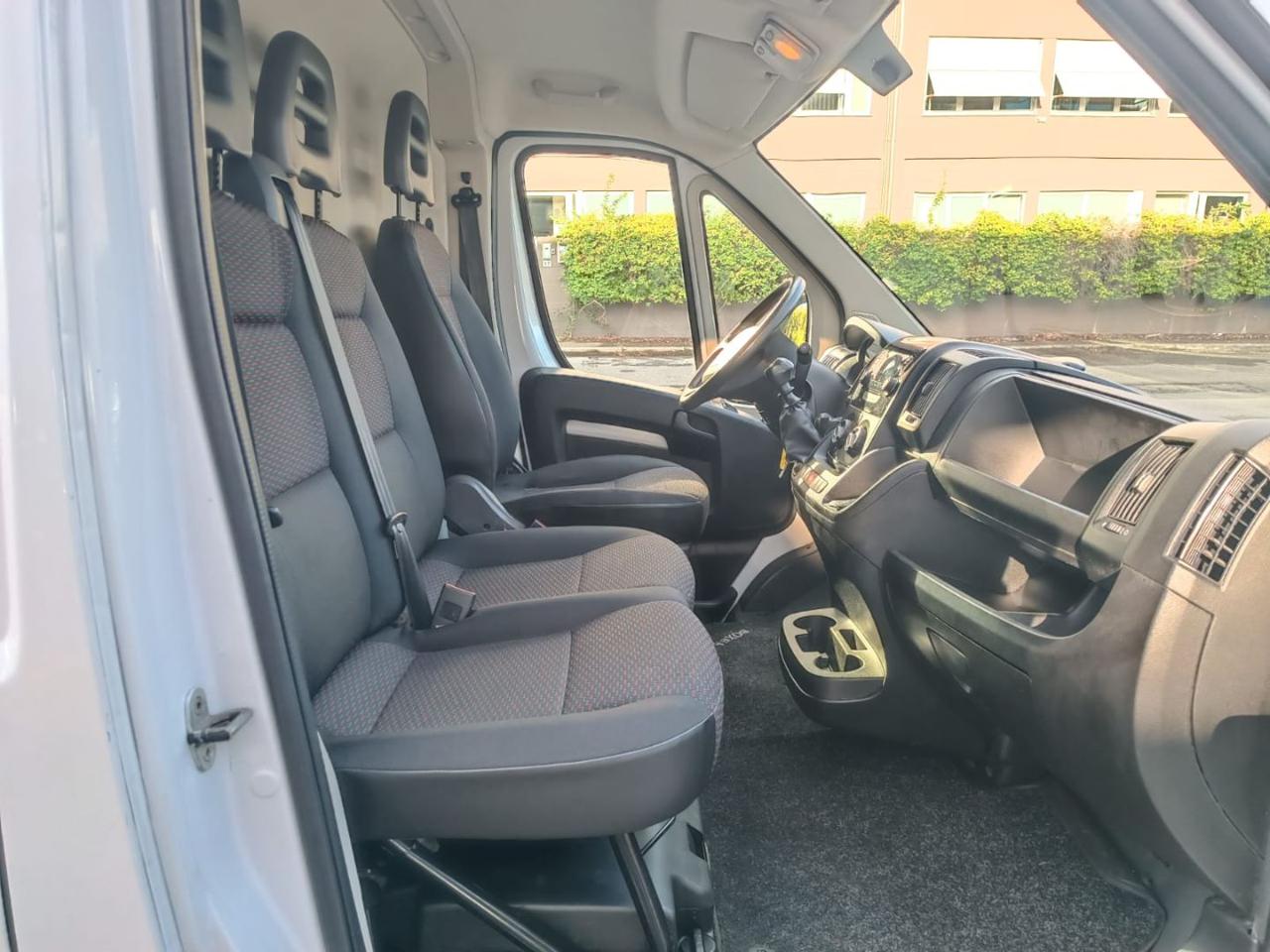PEUGEOT Boxer 330 2.2 BlueHDi 140 S&S PM-TM Furgone - 6