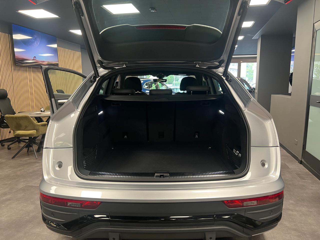 AUDI Q5 SPB 40 TDI quattro S tronic S line plus - 10