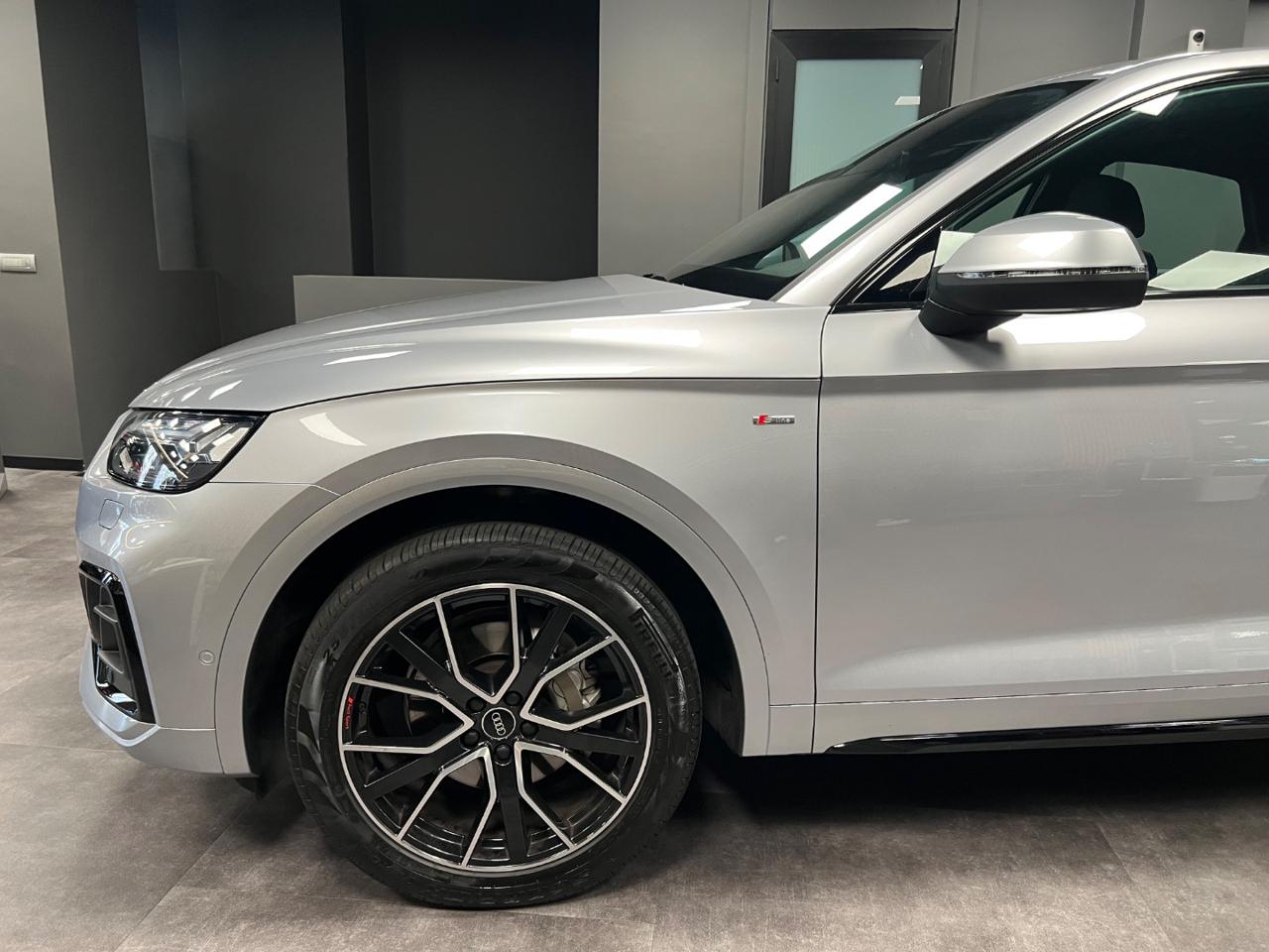 AUDI Q5 SPB 40 TDI quattro S tronic S line plus - 26