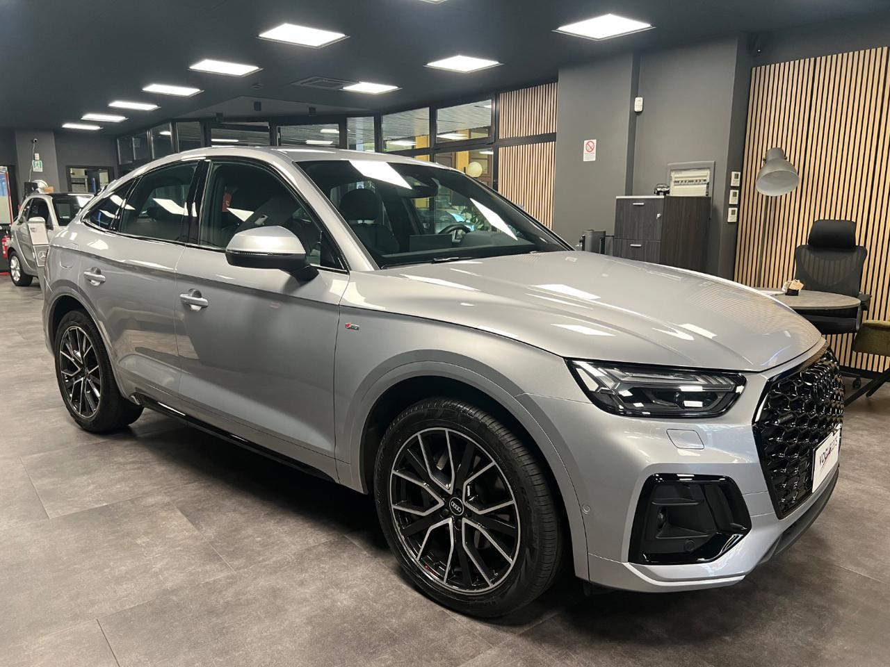 AUDI Q5 SPB 40 TDI quattro S tronic S line plus - 5