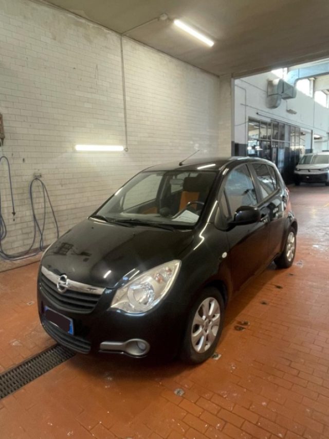 OPEL Agila Nero pastello