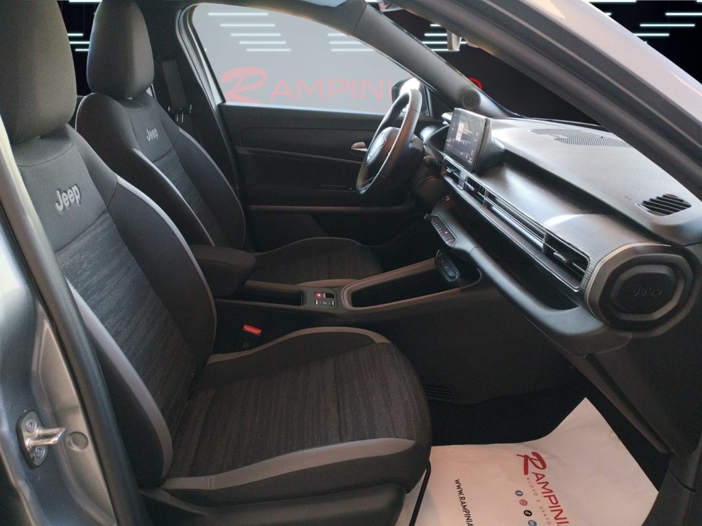 JEEP Avenger 1.2 Turbo 110 CV e-Hybrid KM 0 Pronta Consegna - 18