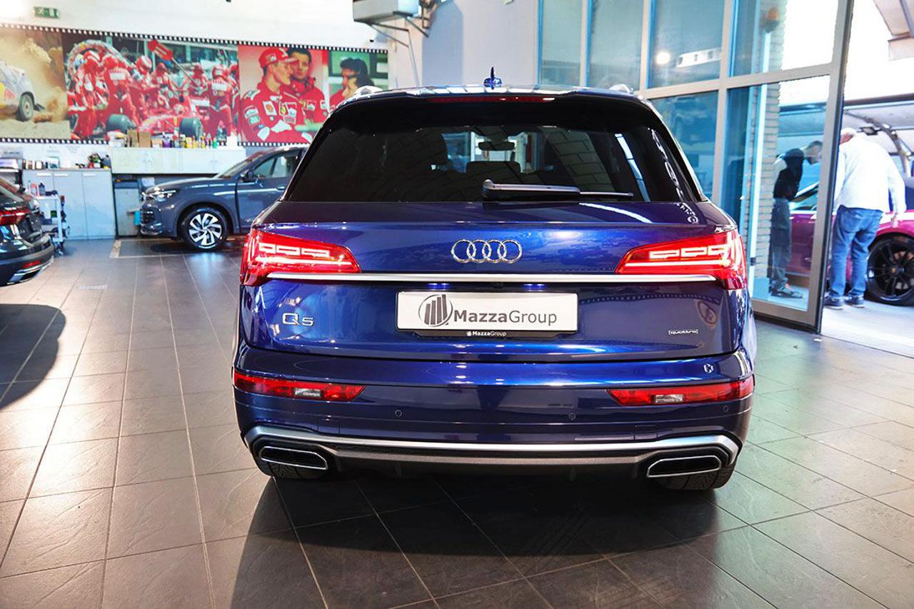 AUDI Q5 40 TDI Quattro S-Tronic S-Line Plus - 8