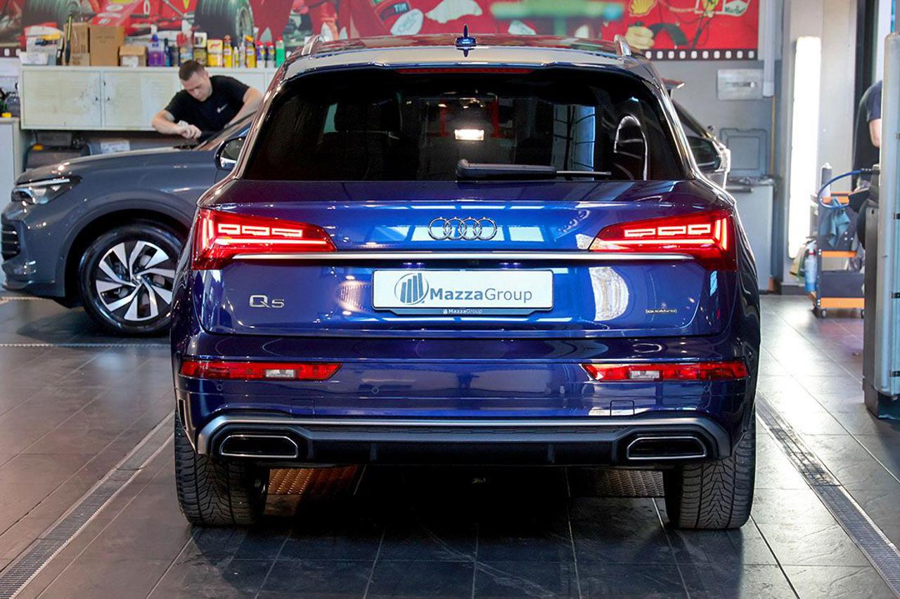 AUDI Q5 40 TDI Quattro S-Tronic S-Line Plus - 4