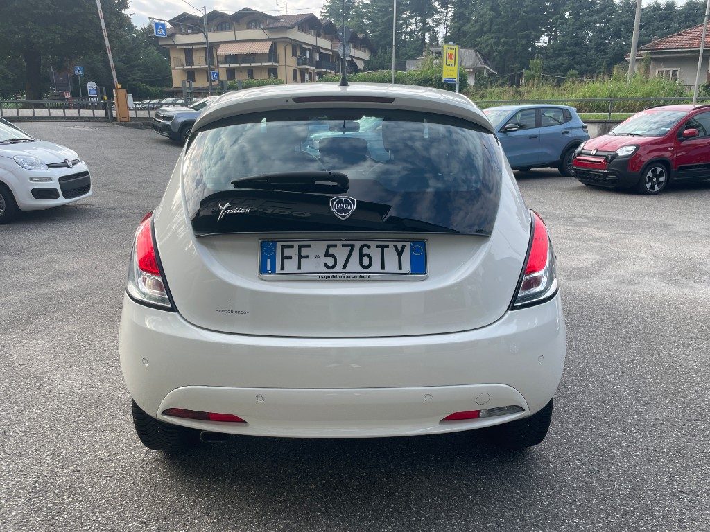 LANCIA Ypsilon 1.2 69 CV 5 porte Gold - 5