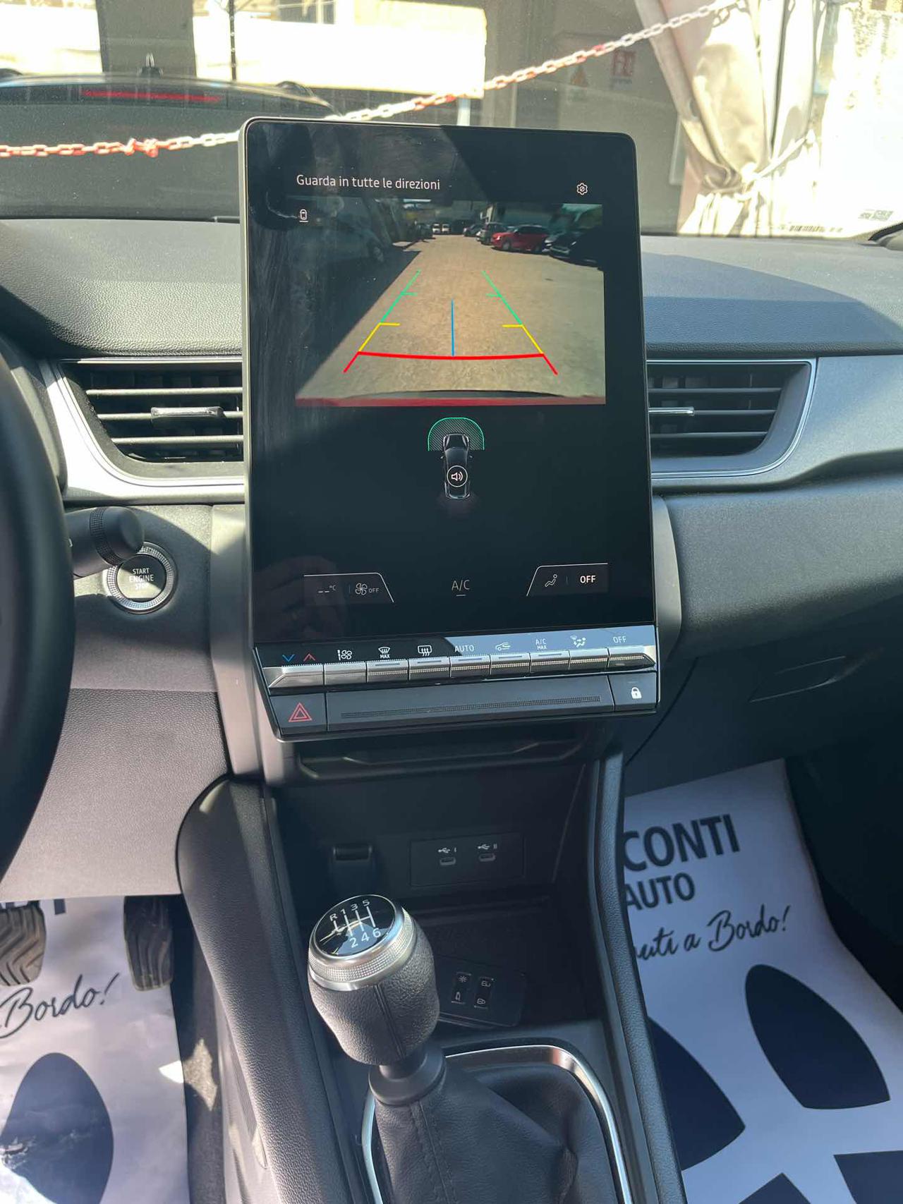 RENAULT Captur TECHNO +PackNAVIGATION +HarmanKardon1.0 GPL 100CV