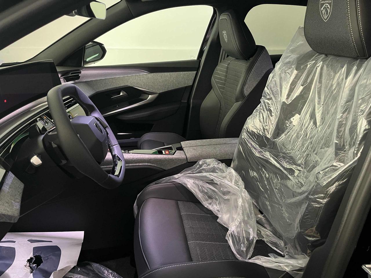 PEUGEOT 3008 GT Hybrid 145 e-DCS6