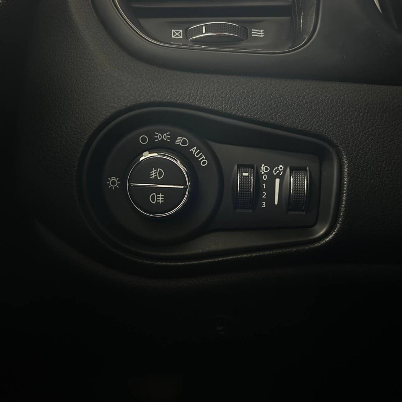 JEEP Renegade 1.3 T4 240 CV PHEV 4xe AT6 S - 32