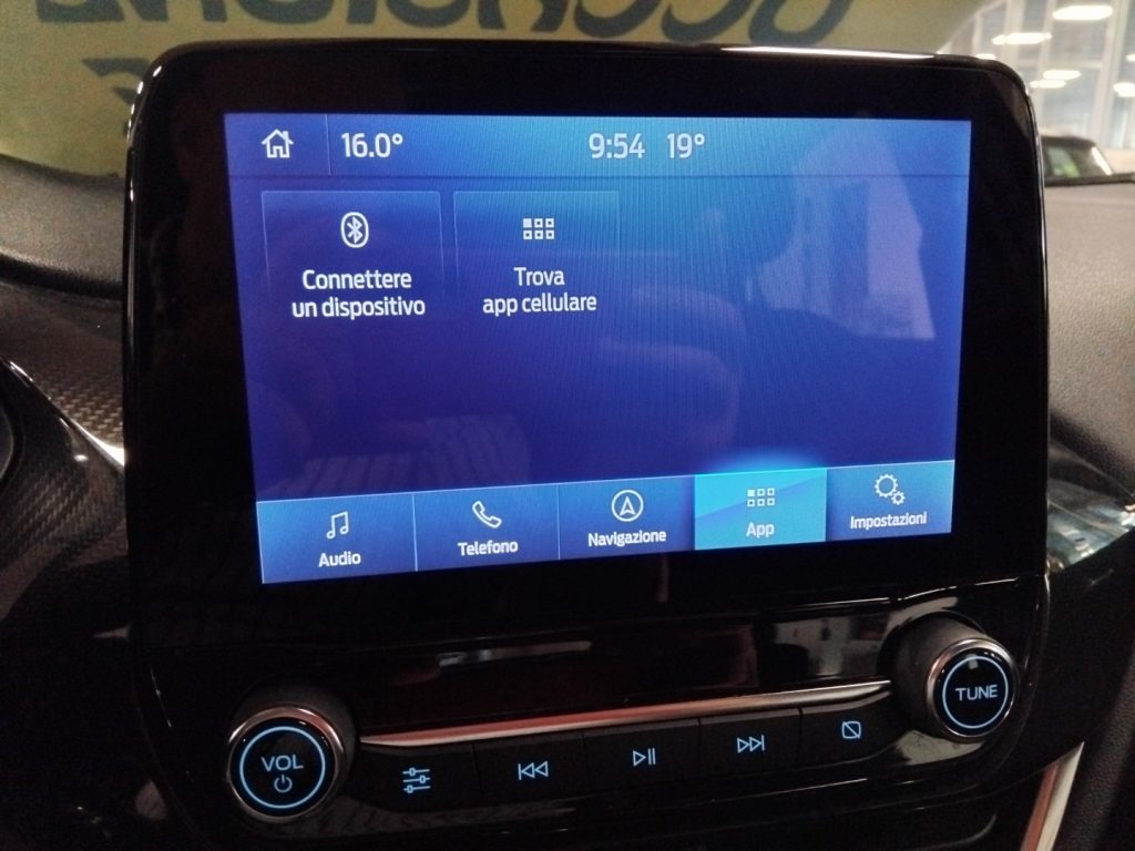 FORD Puma 1.0 EcoBoost Hybrid Titanium C/GRIMALDI SP. DAY - 25