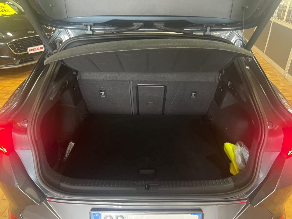 CUPRA Formentor 1.5 TSI DSG 19 VIDEO C/GRIMALDI SPECIAL DAY - 4