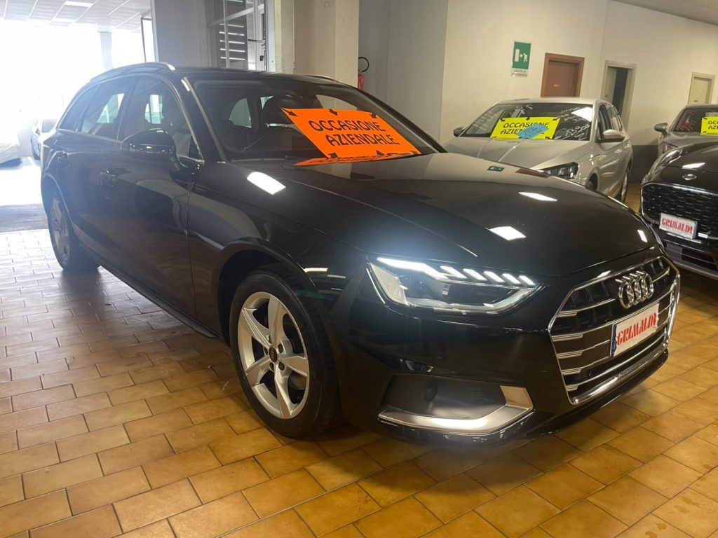 AUDI A4 Avant 35 TDI Bus. Adv. S Tronic C/GRIMALDI SP.DAY - 2