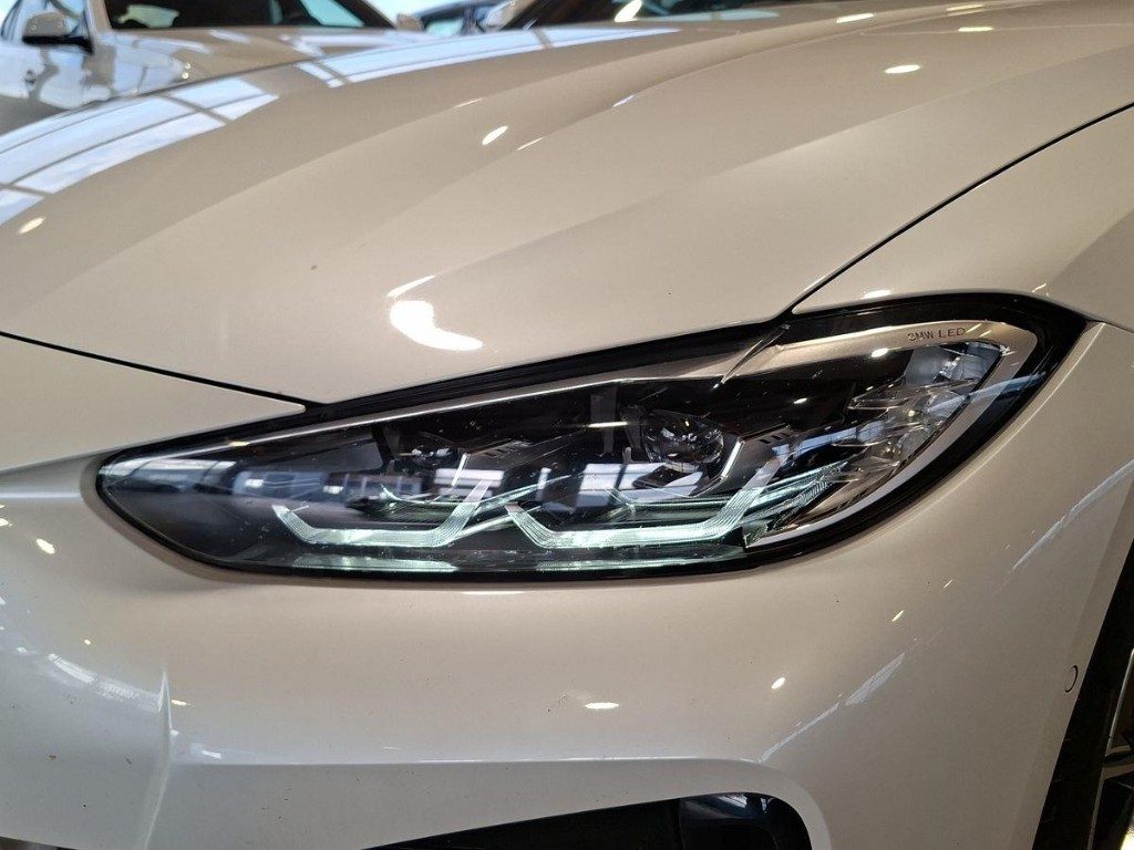 BMW i4 eDrive 40 Msport + Tetto Apr. - 6
