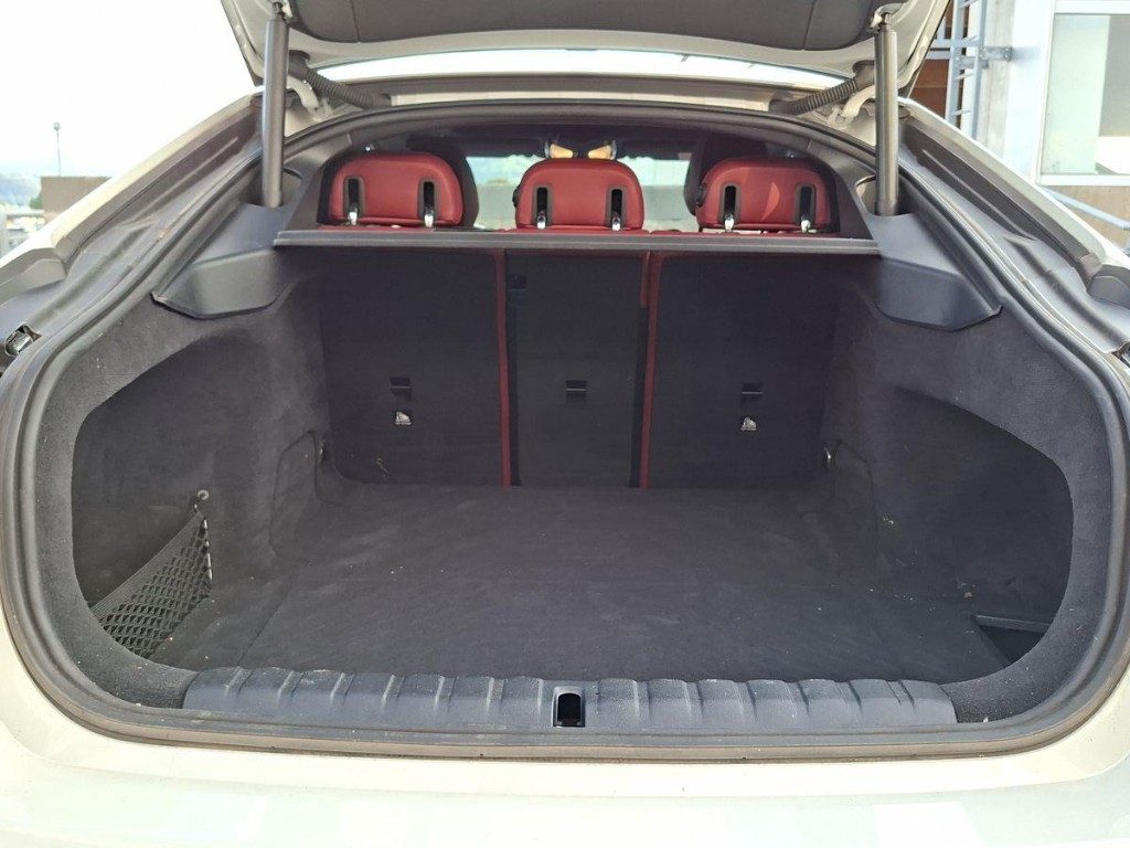 BMW i4 eDrive 40 Msport + Tetto Apr. - 15