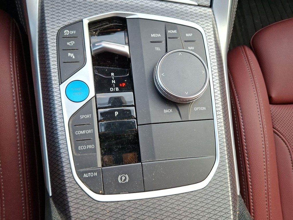 BMW i4 eDrive 40 Msport + Tetto Apr. - 13