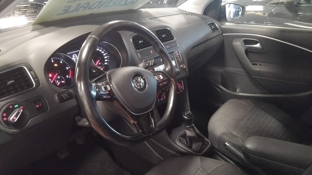 VOLKSWAGEN Polo 1.4 TDI 90 CV Comfortline C/GRIMALDI SPECIAL DAY - 4