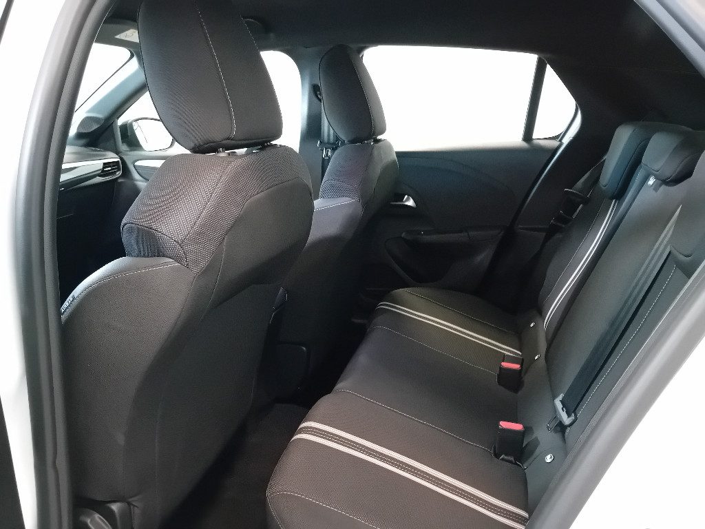 Clicca per ingrandire Corsa - 1.2 100 CV GS OFFERTA PROMO