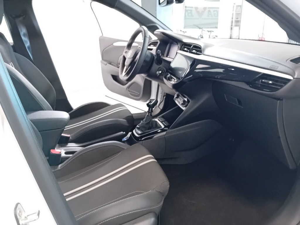 Clicca per ingrandire Corsa - 1.2 100 CV GS OFFERTA PROMO