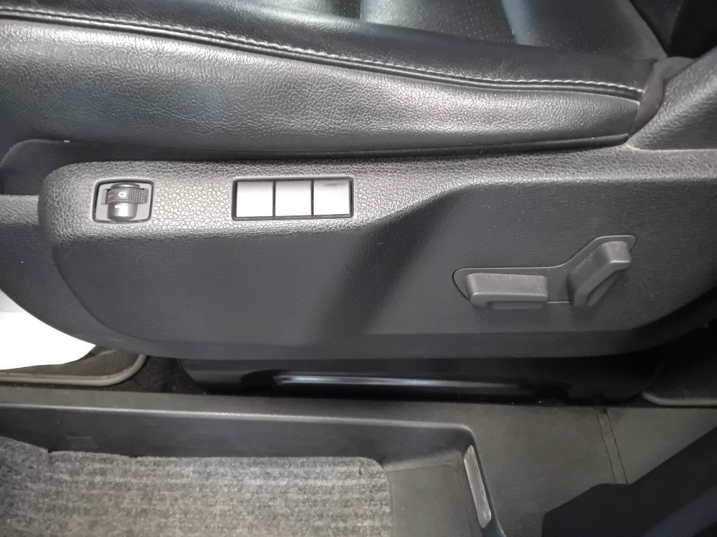 Clicca per ingrandire Traveller - BlueHDi 180 S&S EAT8 Long Allure IVA INCLUSA